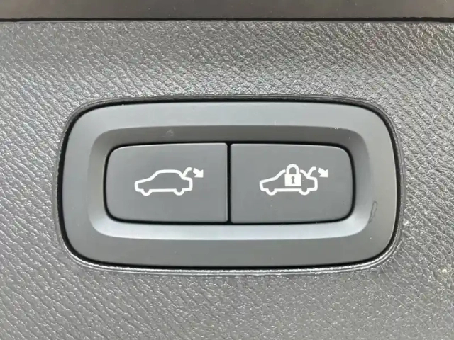 Volvo Xc90 t8 awd hybride rechargeable 310+145 ch geartronic 8 7pl — photo 8