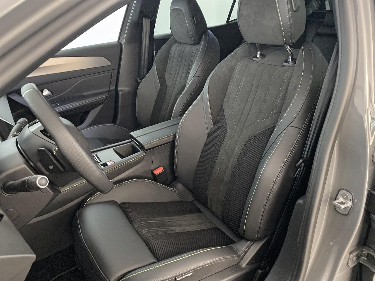 Peugeot 408 hybrid 145 e-dcs6 gt — photo 9