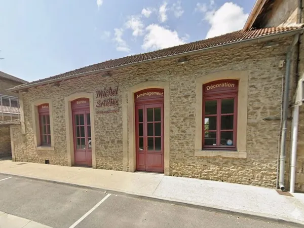 Local 1 pièce 170 m²