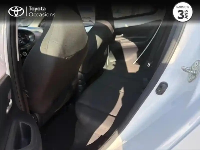 Toyota Aygo X 1.0 vvt-i 72ch dynamic my23 — photo 12