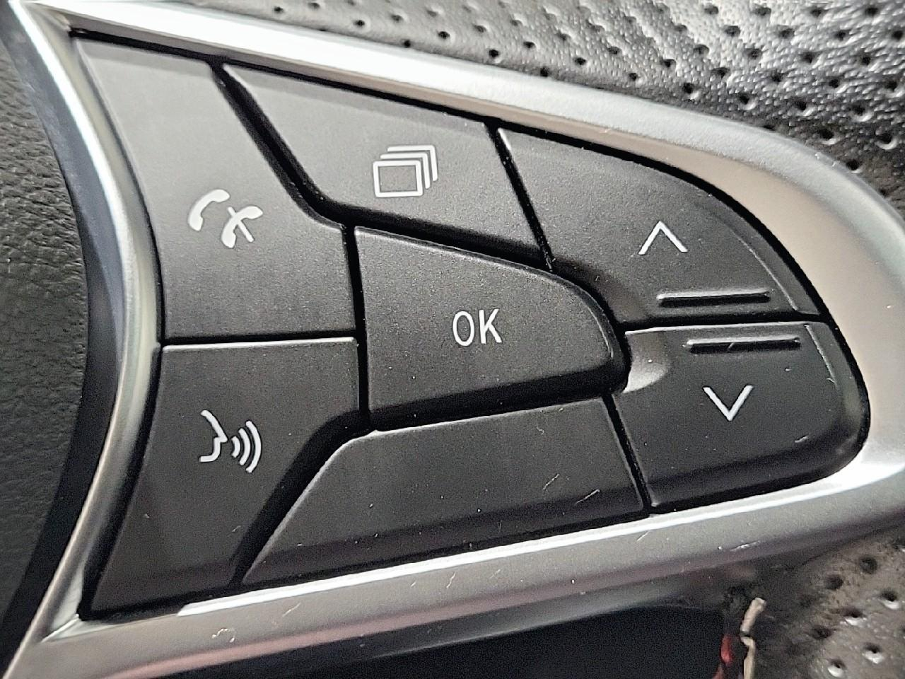 Renault Arkana mild hybrid 160 edc fap - 22 r.s. line — photo 18