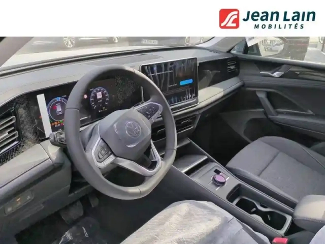 Volkswagen Tiguan 1.5 ehybrid 204ch dsg6 — photo 32