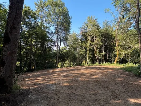 Terrain Le Vigen 3300m2