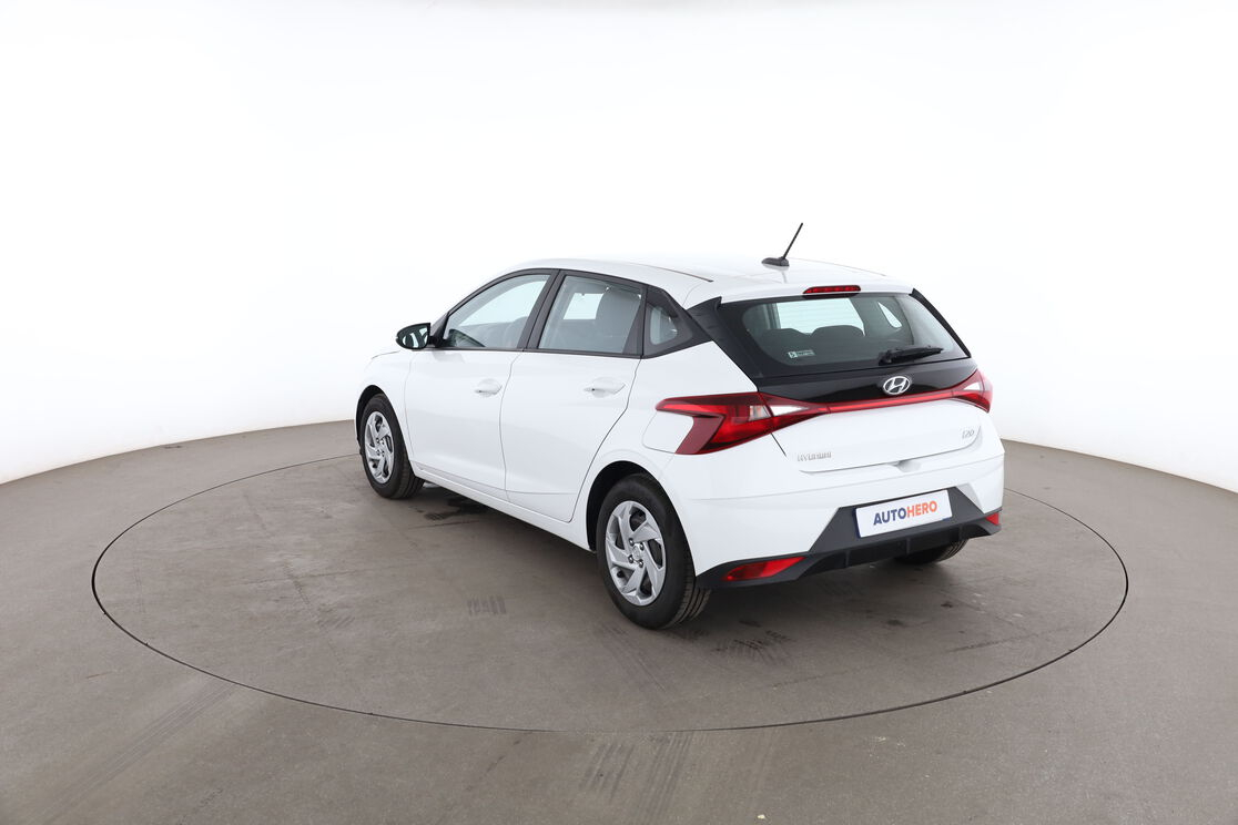 Hyundai i20 1.2 Initia — photo 3