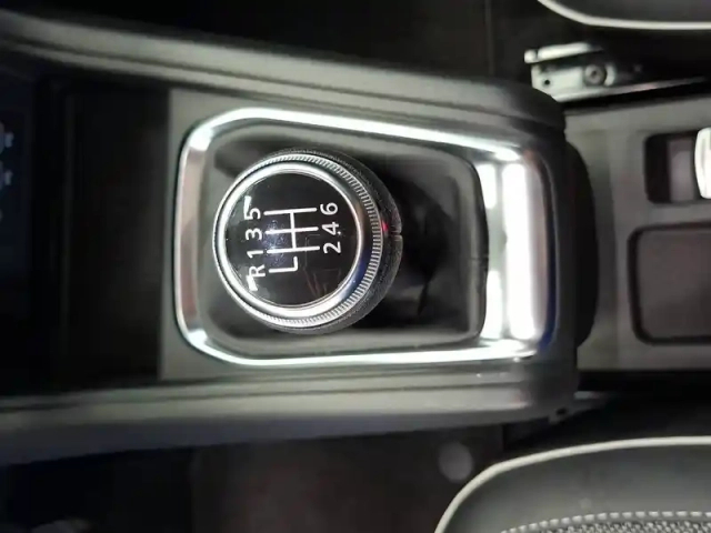 Renault Captur tce 90 — photo 36