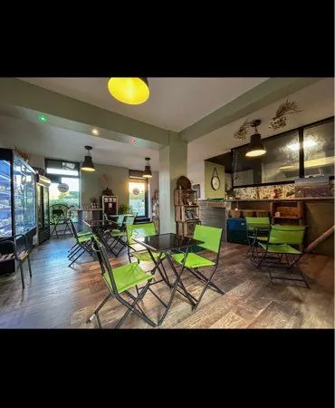 : Fond de commerce idéal Pizzeria/Snack - L'Isle-sur-la-Sorgue - 55 000