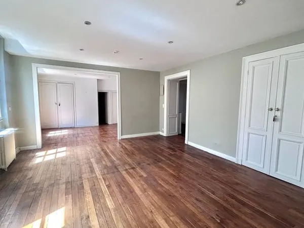 Appartement 4 pièces 130 m²