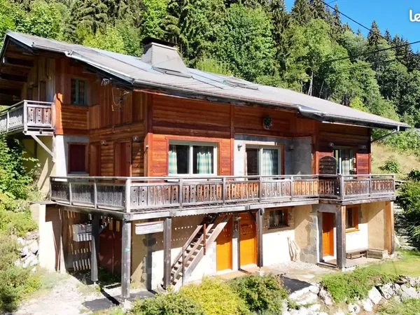 Immeuble 142 m²