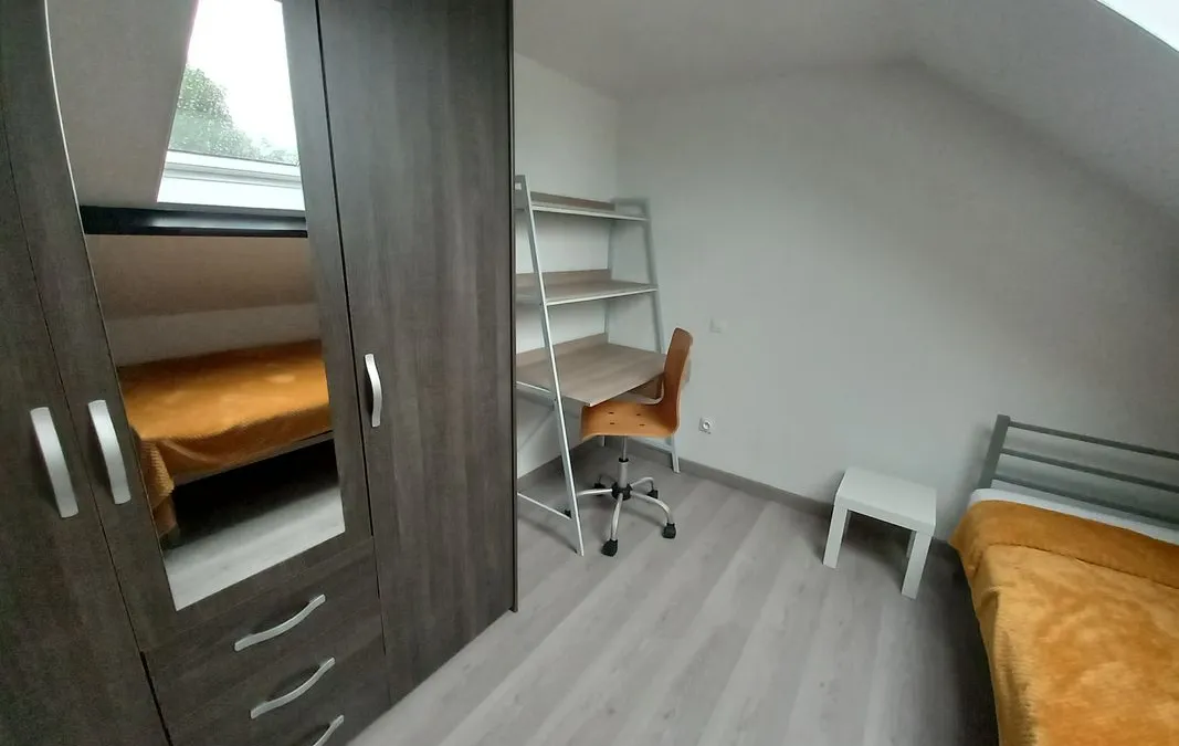 Photo 2