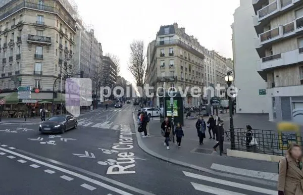 Local commercial 81 m²