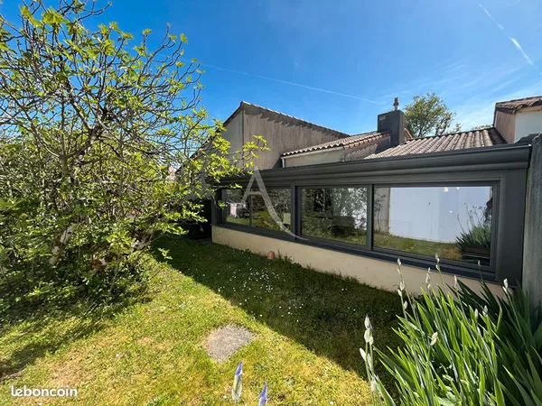 Propriété 5 pièces 94 m²