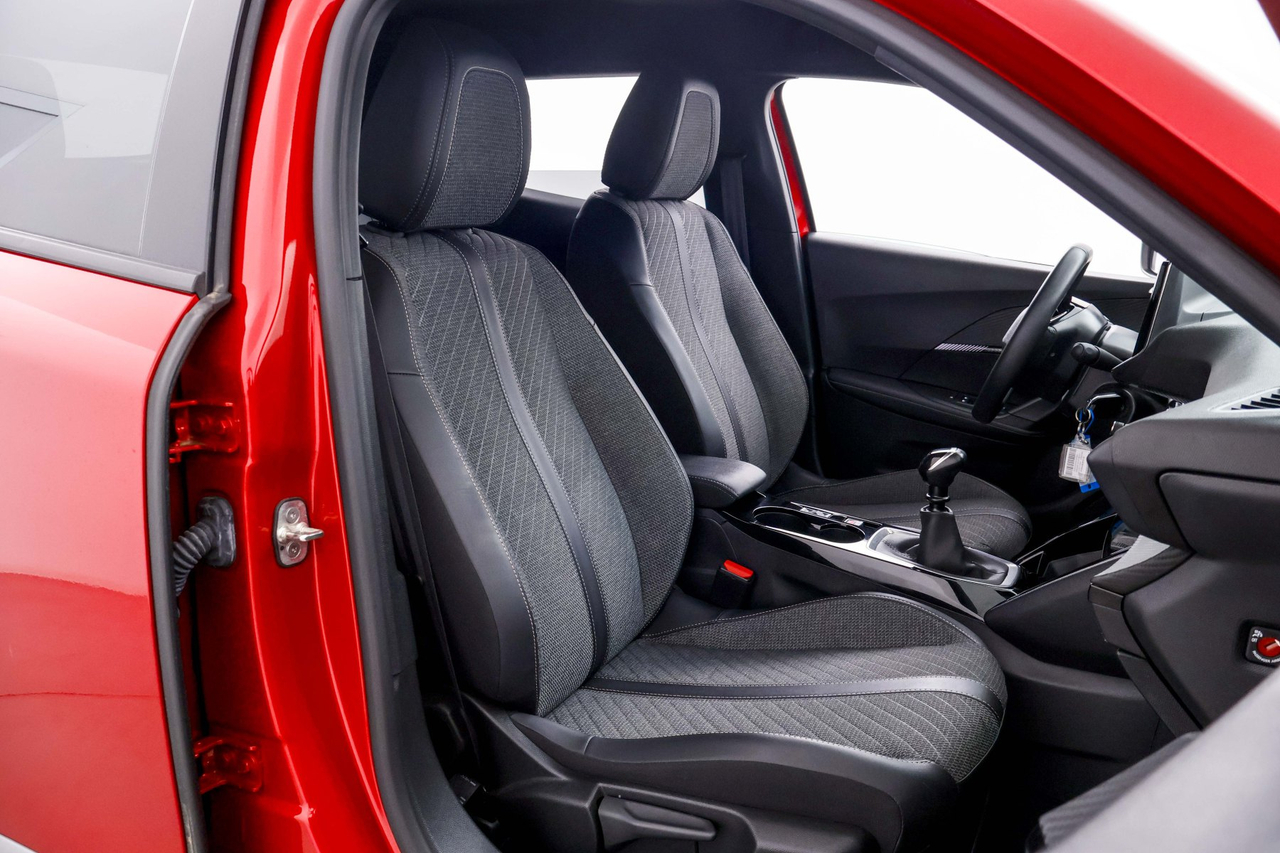 Peugeot 2008 — photo 14