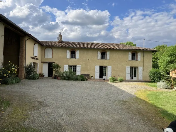 Vends magnifique corps de ferme