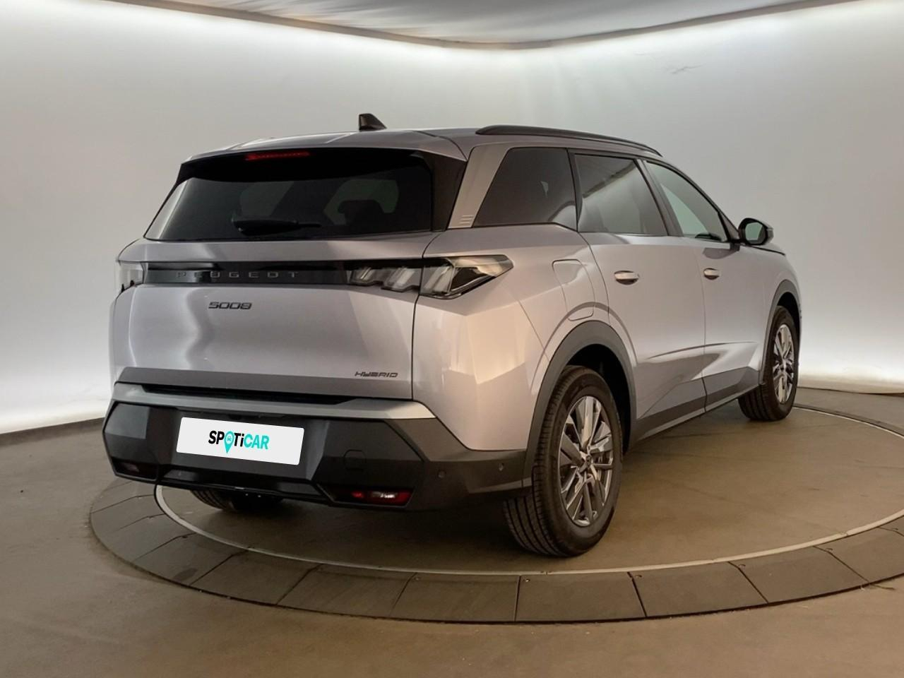 Peugeot 5008 hybrid 145 ch e-dcs6 allure — photo 7