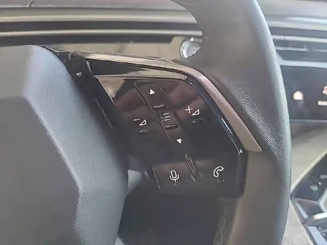 Peugeot 3008 hybrid 145 e-dcs6 — photo 20