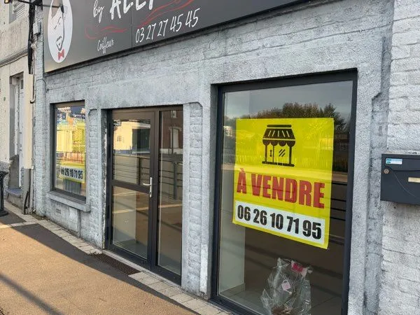 Local commercial ou logement à vendre