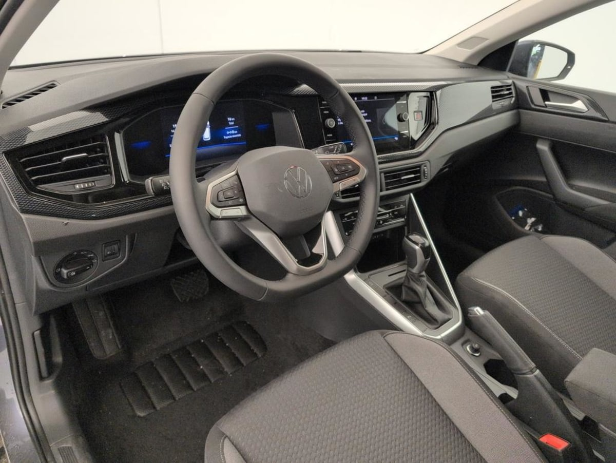Volkswagen Polo — photo 15