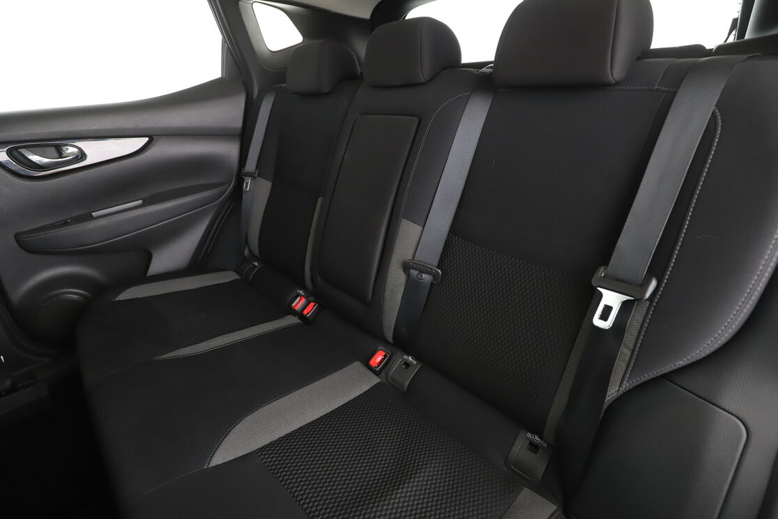 Nissan Qashqai 1.5 dCi — photo 13
