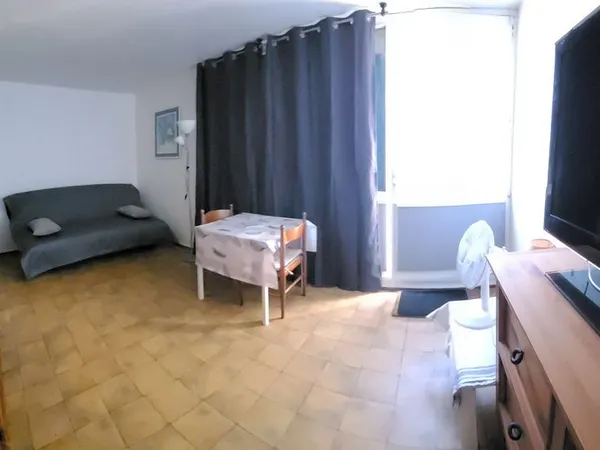Studio meublé à louer Grau du Roi