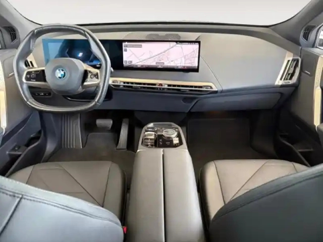 Bmw Ix xdrive50 523ch — photo 10