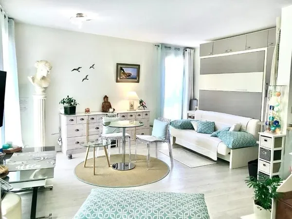 APPARTEMENT 40m2, Cassis centre