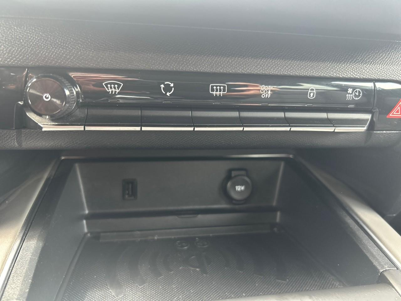 Citroën C5 Aircross hybrid 225ch shine pack e-eat8 — photo 22