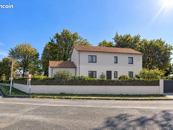 Maison 100 m² Saint Jean D Illac