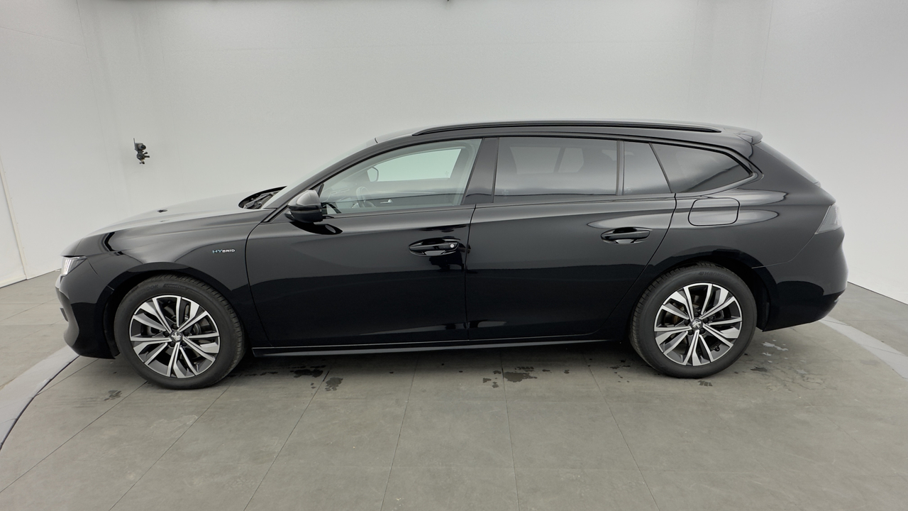 Peugeot 508 SW Hybrid 225 e-EAT8 — photo 2
