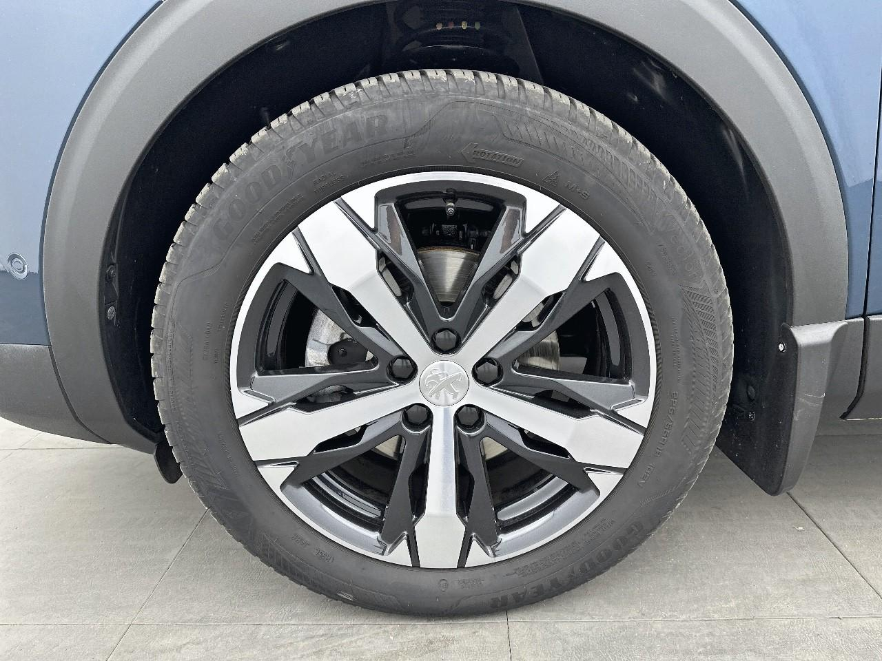 Peugeot 3008 puretech 130ch s&s eat8 gt — photo 14
