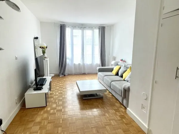 Vends appartement entièrement rénové