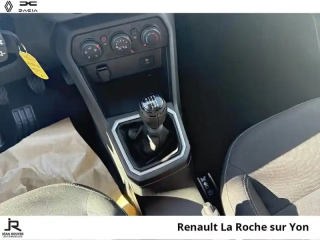 Dacia Jogger 1.0 tce 110ch expression 7 places -24 — photo 6