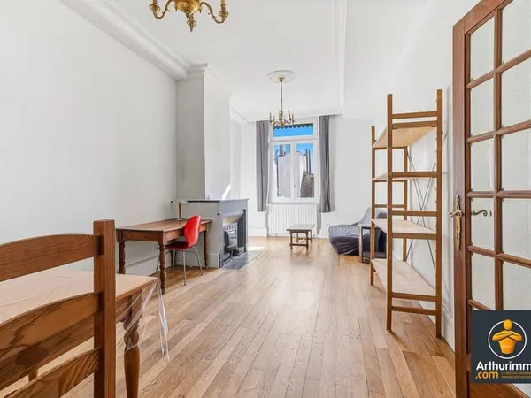 Appartement 3 pièces 101 m²