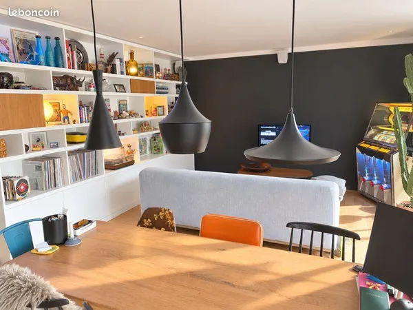 BIDART Ilbarritz - Superbe T2 avec terrasse, place de parking et vue dégagée
