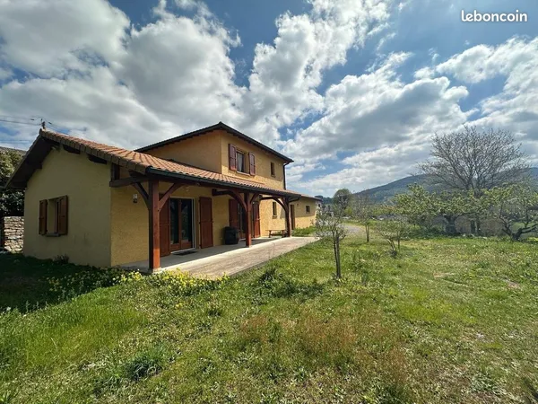 Villa 6 pièces 120 m²