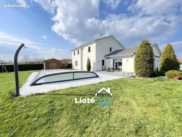 Maison 7 pièces 185 m²