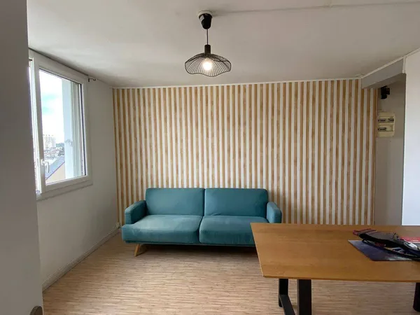 Appartement 1 pièce 67 m²
