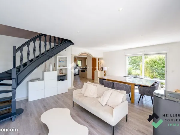 Maison 6 pièces 147 m²