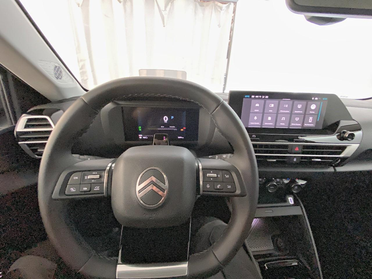 Citroën C4 X hybride 145 ch e-dcs6 max — photo 12