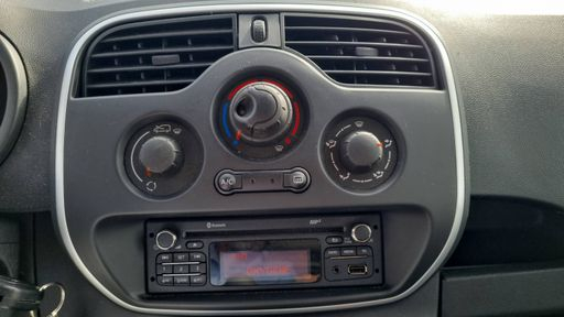 Renault Kangoo 1.5 Blue dCi 80 - Trend – 2019 – 79204 km – Diesel – Boîte Manuelle — photo 29