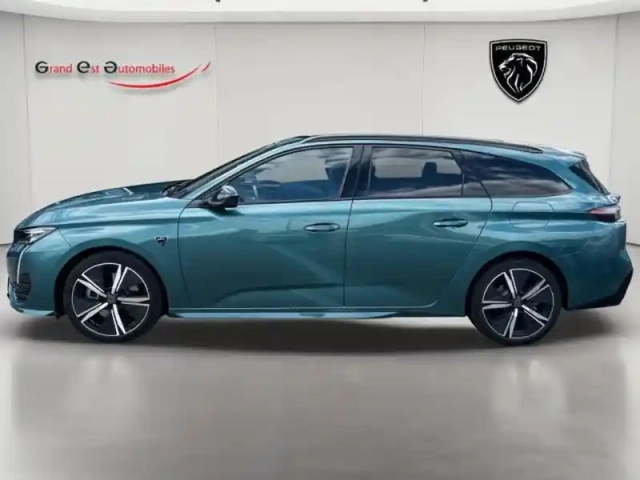 Peugeot 308 sw phev 180ch gt e-eat8 — photo 2