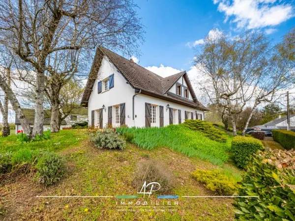 Maison traditionnelle 5 chambres - 21490 BRETIGNY