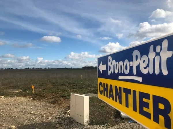 Terrain 780 m²