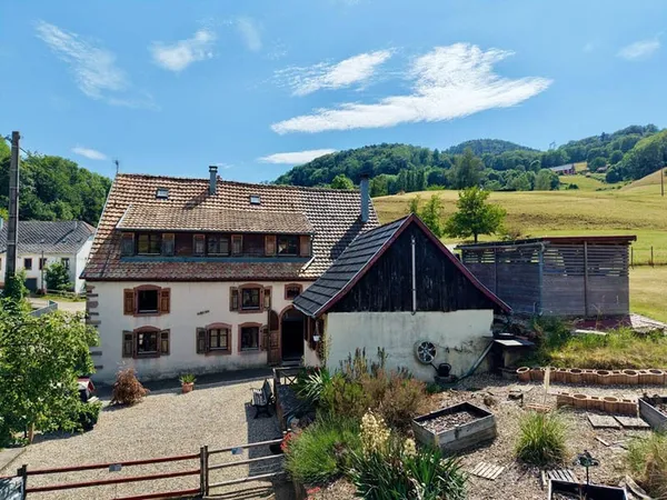 Maison 8 pièces 145 m²