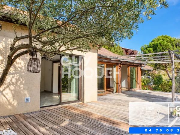 Maison Calme 5 pièces de 167.1 m²