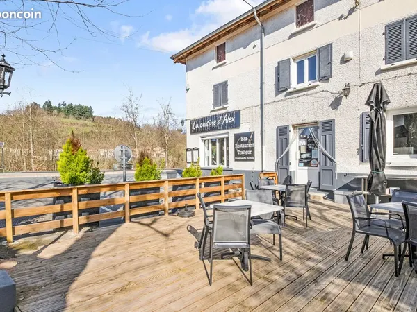Commerce 15 pièces 386 m²