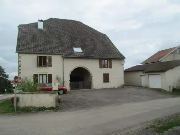 Bel IMMEUBLE POUR INVESTISSEURS