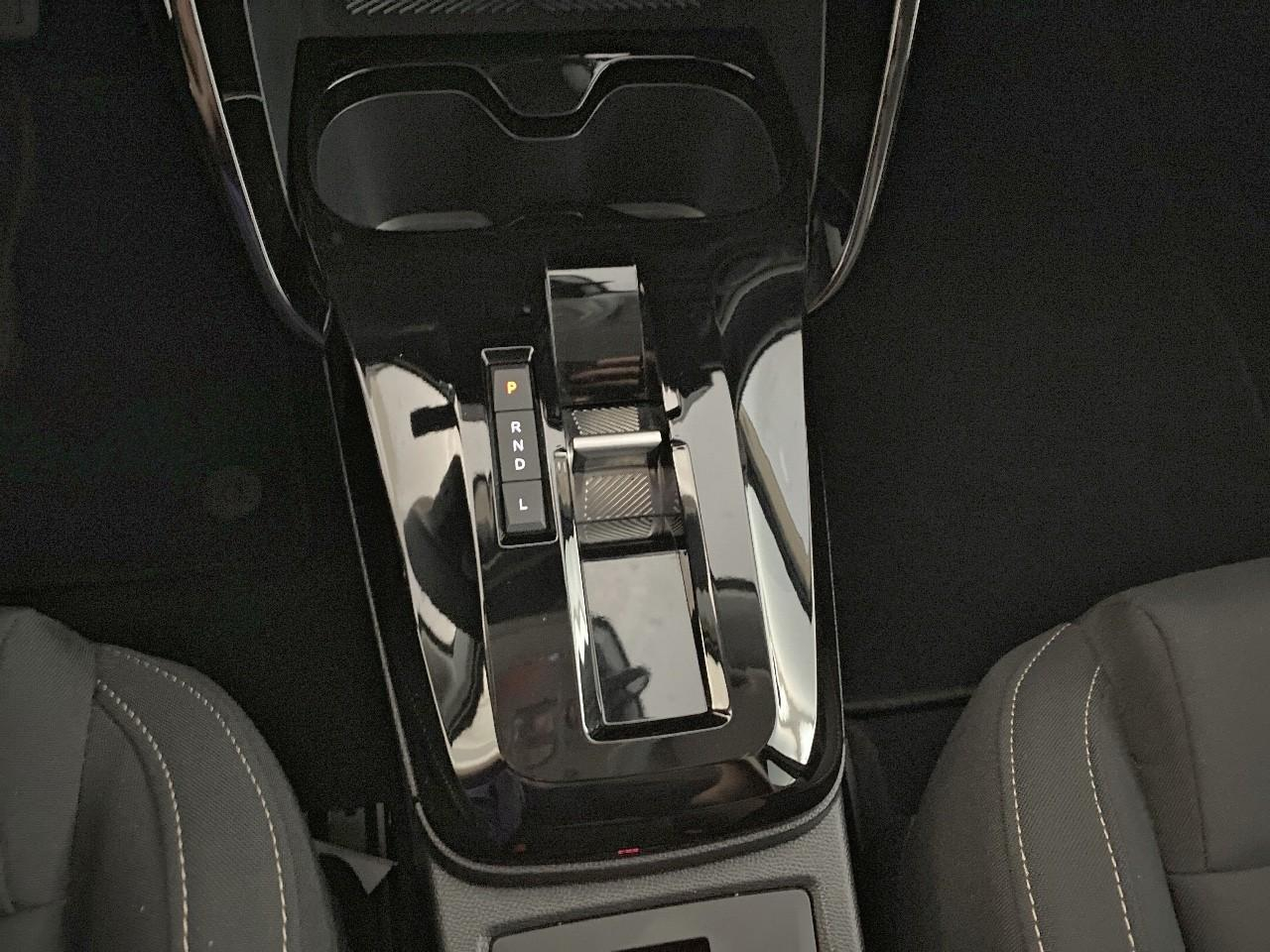 Citroën C3 Aircross hybride 145 ch aut plus — photo 17