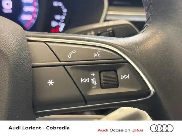 Audi Q3 35 tdi 150ch business line — photo 15