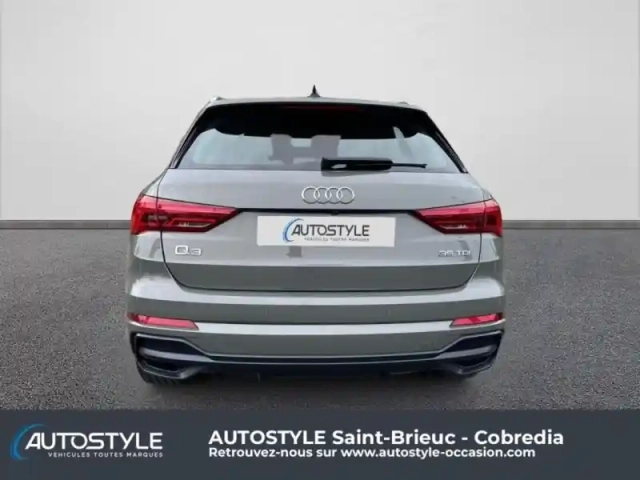 Audi Q3 35 tdi 150ch s line s tronic 7 — photo 19