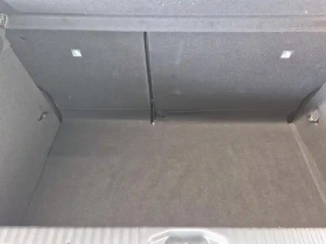 Renault Clio 1.0 tce 90ch evolution — photo 12